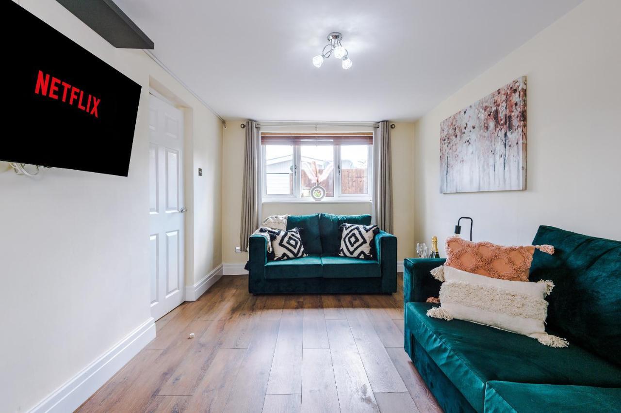 Charming 3-Bed Cottage In Chester, Ideal For Families & Workers, Free Parking - Sleeps 7 Eksteriør bilde