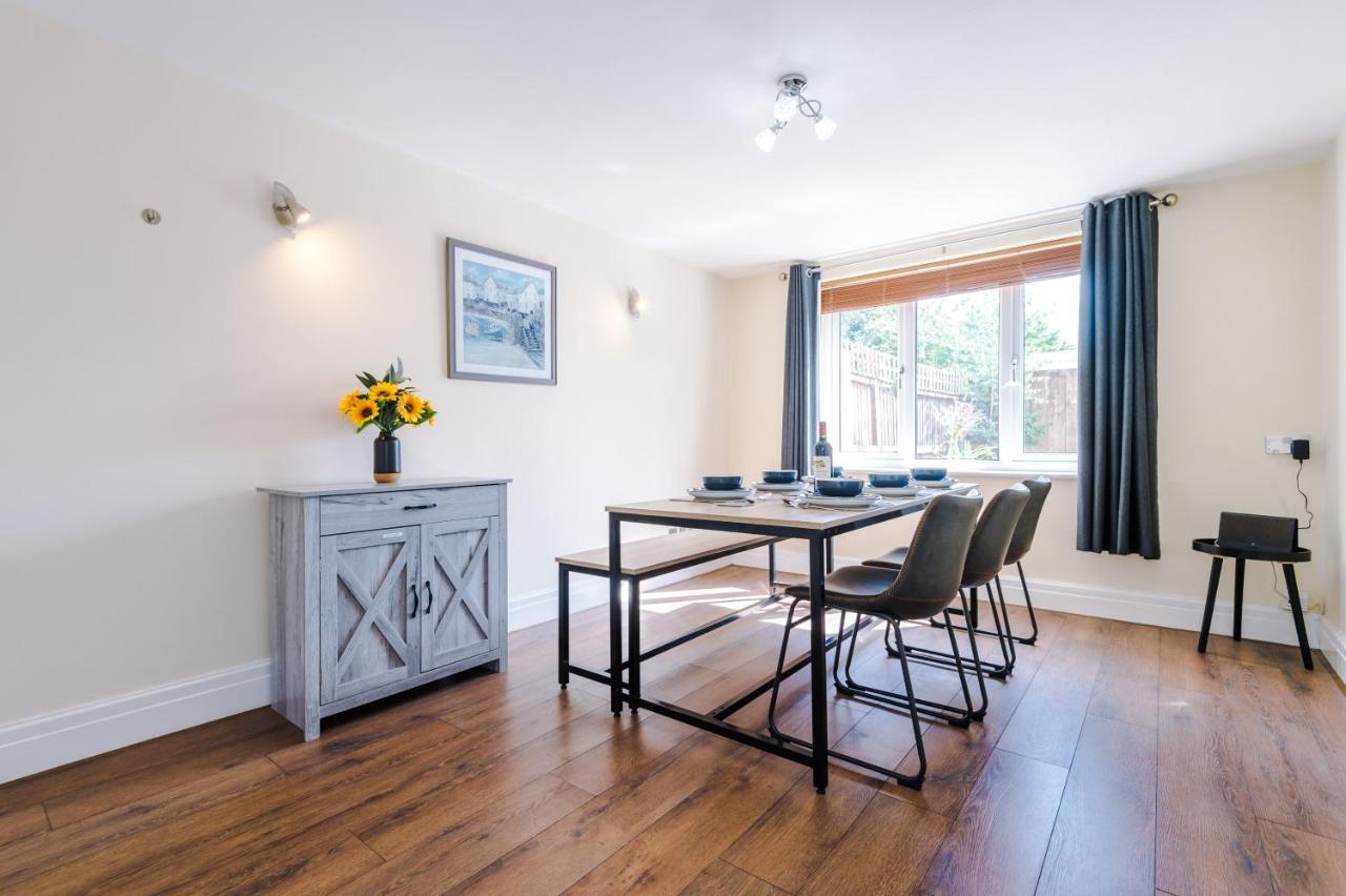 Charming 3-Bed Cottage In Chester, Ideal For Families & Workers, Free Parking - Sleeps 7 Eksteriør bilde