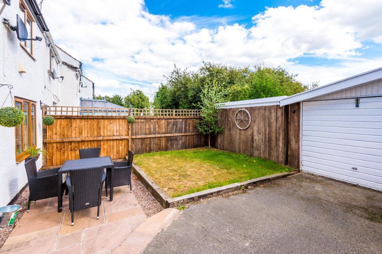Charming 3-Bed Cottage In Chester, Ideal For Families & Workers, Free Parking - Sleeps 7 Eksteriør bilde
